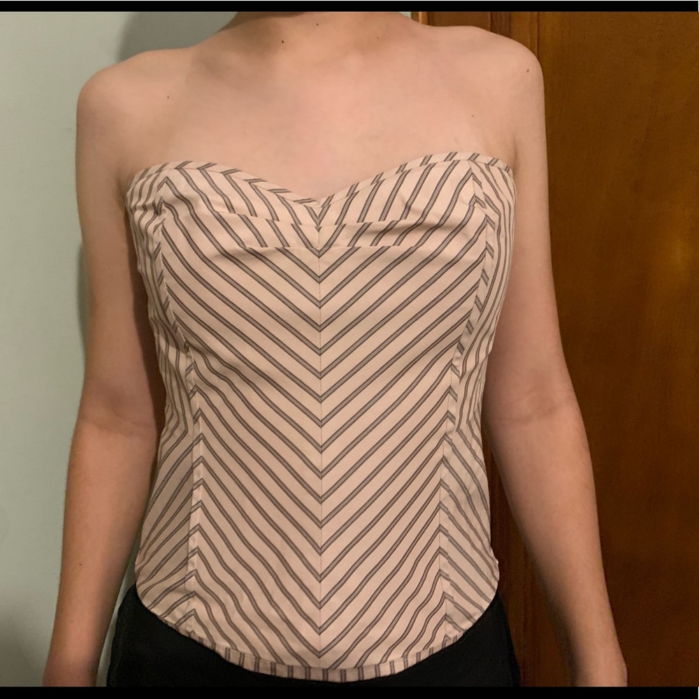 BCBGMAXAZRIA top - Picture 2 of 3